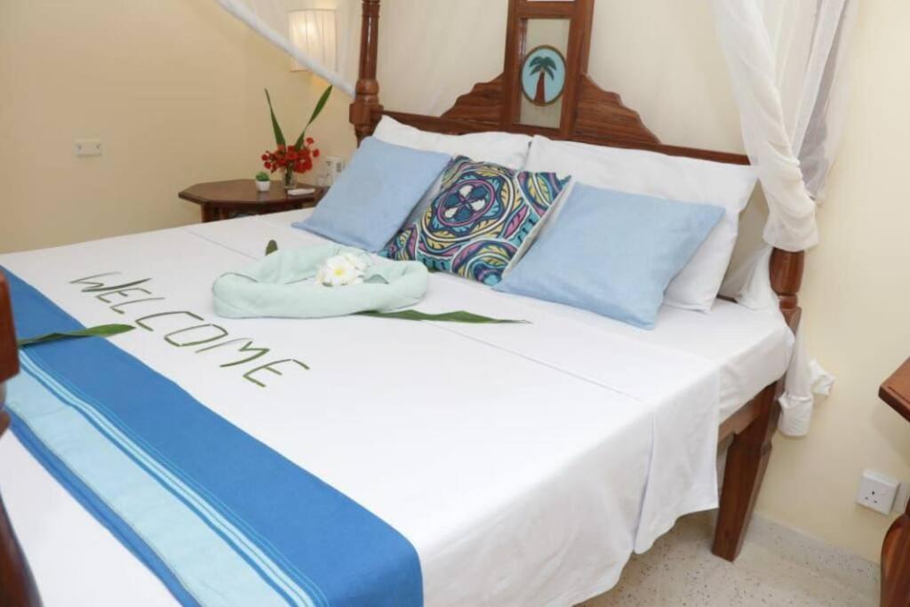 Tembo Beach Cottage Malindi Dış mekan fotoğraf